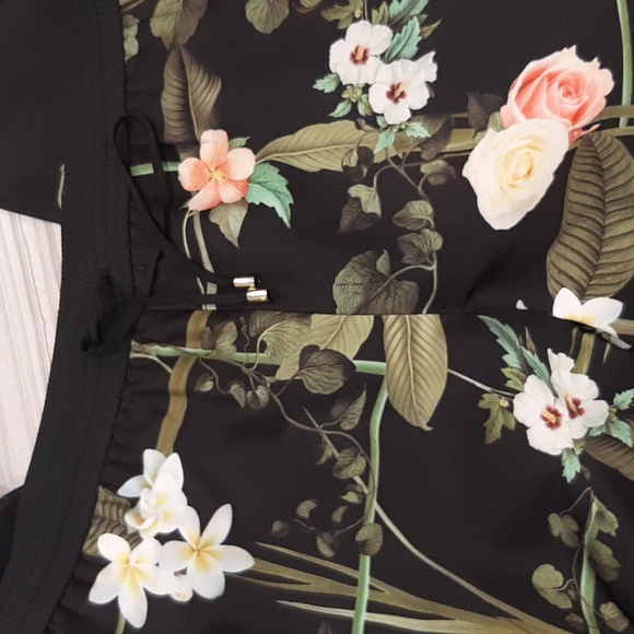 Ted Baker London Cigarette Pants - Floral - Picture 5 of 7